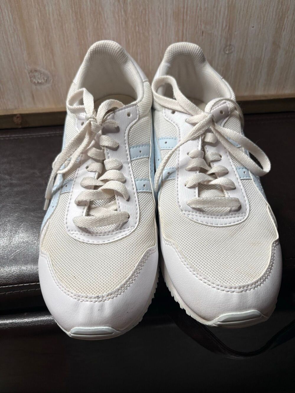 ASICS Tiger Runner "White Sky" Women's Low Top Sneakers Size 7 - Picture 4 of 14